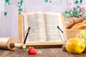 Support de livre de cuisine en bois réglable avec plateau et pinces à papier – Support de lecture portable et stable pour comptoir de cuisine - Product Image 5
