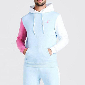 Conjunto de Sudadera con Capucha y Pantalones Cortos para Hombre, Diseño Moderno que Ofrece Movimiento Flexible y Estilo Casual Diario - Product Image 2