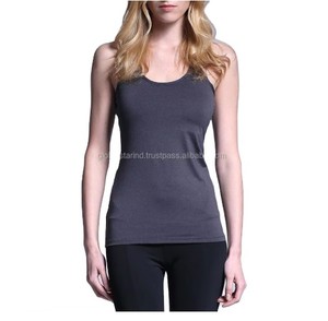 Camiseta Deportiva Personalizada para Mujer, Antibacteriana, de Spandex/Poliéster, Cuello en V, MOQ Bajo, Ropa Deportiva Compresiva para Yoga y Actividades - Product Image 6