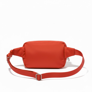Delta |   Sigma | Theta Varsity Fanny Pack - Bolso de cintura ajustable para mujer, con bolsillos con cremallera antirrobo, bolso de viaje tipo bandolera - Product Image 3