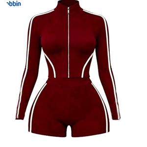 Conjunto Deportivo de 2 Piezas para Mujer, Estilo Hip Hop, Verano, Top de Manga Larga con Cierre, Pantalones Cortos, Color Sólido, Ajuste Deportivo, Spandex, Poliéster, Transpirable - Product Image 1