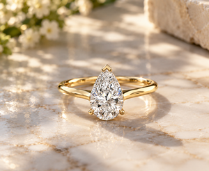 Bague de fiançailles solitaire en diamant de laboratoire certifié IGI, taille poire 1,50 carat, or jaune massif 14 carats, bague de mariage minimaliste - Product Image 1