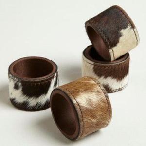 Customizable Leather <b>Napkin</b> <b>Ring</b> European Style Table Decoration Food Grade Eco Friendly <b>Napkin</b> <b>Rings</b> Custom Logo Printed - Product Image 3