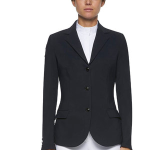 Veste d'équitation bordeaux pour femme, col vert clair, boutons argentés, tenue de concours équestre, matière coton polyester, logo personnalisé - Product Image 2