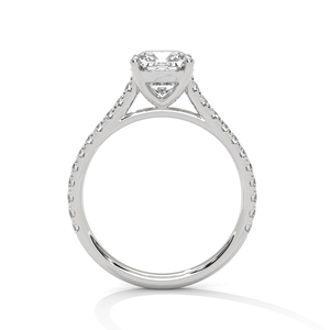 Bague de fiançailles en or blanc massif 14 carats avec diamant de laboratoire taille coussin certifié GRA et bande pavée - Product Image 3