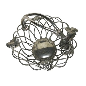 Decorative Silver Metal <b>Basket</b> For Fruit Display Dining <b>Table</b> Centerpiece And Kitchen Countertop Storage Purposes Use From India - Product Image 4