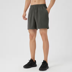 Shorts Bermuda pour homme en polyester uni à taille élastique, séchage rapide, avec poches, vêtements de sport décontractés - Product Image 1