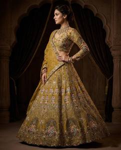 InCotton.M Lehenga Dorado de 4 Metros con Volantes y Capas de Lona de Georgette Sintética, Glamour para Fiestas - Calidad Excepcional - Product Image 4