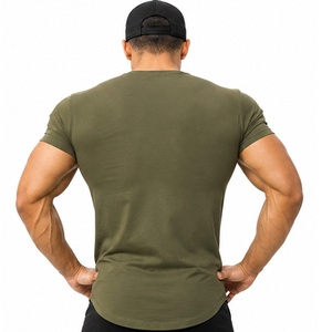 T-shirt de sport pour homme, durable, extensible, respirant, séchage rapide, vêtements de sport pour l'entraînement, logo personnalisé, fournisseur de vêtements de sport sur mesure - Product Image 3