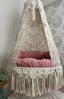 Fauteuil suspendu en macramé crème avec coussins roses, chaise suspendue, Hängesessel, chaise balançoire, chaise balançoire en macramé, chaise suspendue