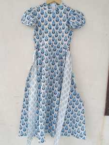 Robe longue en pur coton imprimé, confortable et légère, pour femme, coupe évasée, décontractée, idéale pour la plage ou les soirées, sans plis - Product Image 4