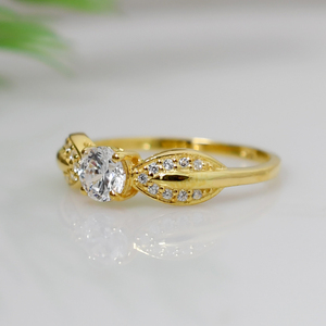 Conjunto de Anillos de Forma Redonda Natural con Detalles de Circonia Cúbica, Plata de Ley 925, Conjunto de Anillos de Compromiso y Boda para Mujer - Product Image 1