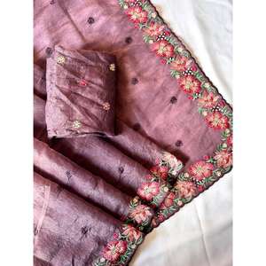 Sari brodé multicolore à motifs floraux de créateur Elite Weaves avec détails couleur vin pour mariages 490g - Product Image 2