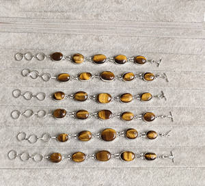 Bracelet en cristal unisexe Oeil de tigre jaune naturel de qualité supérieure Feng Shui Bracelet de manchette en pierre précieuse plaqué argent unisexe ajustable - Product Image 3