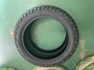 ยางมอเตอร์ไซค์แบบไม่มียางใน ทนทาน ขนาด 110/90-16 ยี่ห้อ KUMATIRE รุ่น K525 สำหรับถนนทั่วไป/ถนนผสมผสาน - Product Image 5