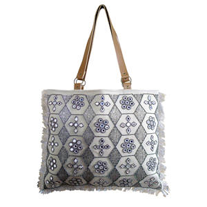 Nouveau sac à main 100% coton dernier design tendance pour l'épicerie conception d'impression de Logo personnalisé dans différentes tailles et styles - Product Image 5