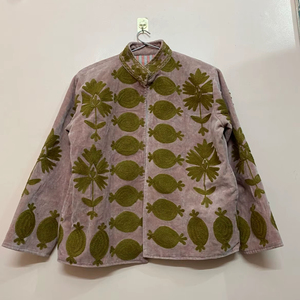 Chaqueta Suzani Bordada a Mano en Tela de Terciopelo, Mangas Largas, Diseño Étnico y Personalizable, Perfecta para el Invierno - Product Image 1