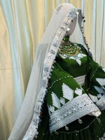 Robe longue décontractée pour femme, style ethnique traditionnel, verte, brodée, à manches longues, robe de soirée bohème avec voile dupatta
