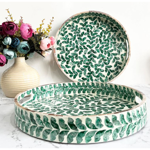 Plateau de service rond en nacre, mosaïque MOP artisanale, plateau décoratif à motif paon, incrustation en résine, avec poignées - Product Image 4