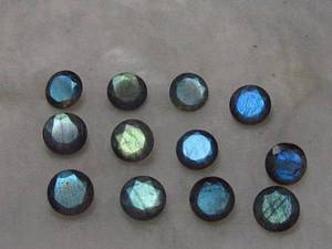 ลาบราดอไรต์สีน้ำเงินธรรมชาติคุณภาพสูง ทรงกลมเจียระไน คุณภาพเยี่ยม ผู้ผลิตอัญมณีเม็ดเดี่ยวสำหรับทำเครื่องประดับ DIY สร้อยข้อมือ ขายส่ง - Product Image 4