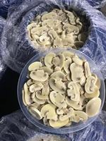 Venta al por mayor de champiñones salados deliciosos enlatados en bidones, champiñones frescos conservados, champiñones blancos a precio de fábrica