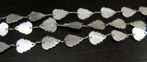 Cadena de Rosario Metálica con Forma de Hoja Martillada, 10x13 mm, Cadena Conectora, Se Vende por Pie - Product Image 3
