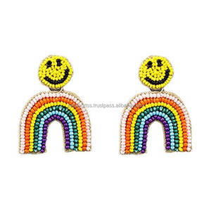 Pendientes Bohemios Hechos a Mano con Flores y Cuentas Multicolores, Tamaño Personalizado, Unisex, Joyería Romántica y Moderna - Product Image 5