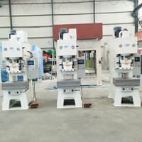 Presse hydraulique de 40 tonnes pour le pliage de plaques acryliques, machine de thermoformage de matériaux plastiques