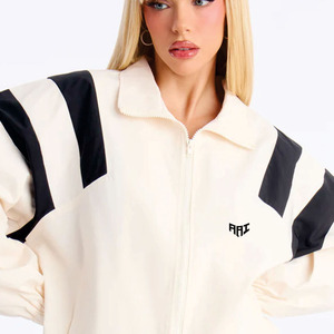 Custom Men's & Women Waterproof <b>Heat</b> Reactive Jacket Ripstop Nylon Thermochromic Outdoor Zipper <b>Coat</b> Windbreaker jacket for men - Product Image 4