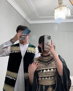 Nouvelles Robes Afghanes Tendance 2026 pour Femmes avec Ensembles de Gilets Assortis pour Hommes, Respirantes, Multicolores, Personnalisables pour Mariages - Product Image 5