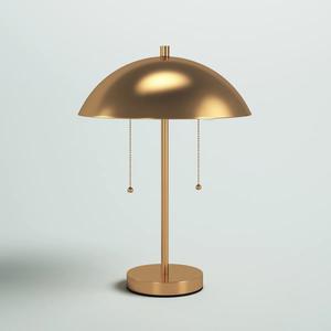 Lámpara de Mesa de Latón Pulido de Diseño con Pantalla de Tambor, Elegante Luminaria para el Hogar y Hoteles - Product Image 4