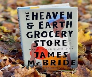 Heaven y otros supermercados, de James McBride, libro en tapa blanda, éxito de ventas para adultos - Product Image 3
