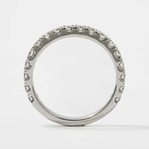 Anillo de Compromiso Premium de Oro Blanco de 14K con Diamantes Cultivados en Laboratorio de Corte Redondo de 0.70ct, Certificado IGI, 3.5 Gramos, Engaste de Garra - Product Image 5