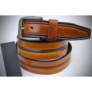 Cinturón Rectangular de Cuero Vacuno Estilo Europeo Vintage con Hebilla de Acero, Impermeable, de la Mejor Calidad, Hecho a Mano, Accesorio para Regalo Masculino - Product Image 3