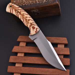 Couteau de chasse à pointe fixe en acier inoxydable forgé à la main, lame droite tranchante, manche en forme de cône de pin, étui en cuir, personnalisable OEM - Product Image 5