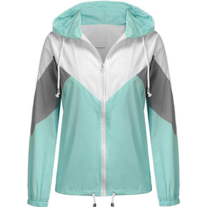 เสื้อแจ็คเก็ตกันลมแบบสตรีทแวร์ลำลองปรับแต่งได้สำหรับฤดูหนาว  โลโก้สั่งทำได้ น้ำหนักเบา กันน้ำ มีฮู้ด สำหรับผู้ชาย ผลิตจากโพลีเอสเตอร์ - Product Image 6