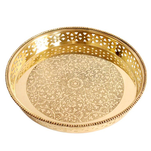 Plateau de service marocain en laiton fait main, plateau à thé en métal plaqué argent antique, plat rond décoratif gravé avec poignée pour la maison - Product Image 4