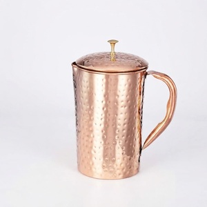 Jarra de Agua de Cobre Puro Hecha a Mano, Acabado Martillado, Ecológica, Jarra de Agua de Cobre Premium con Tapa para el Hogar - Product Image 1