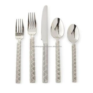 ชุดช้อนส้อมโลหะแบบนำกลับมาใช้ใหม่ได้สำหรับบ้านที่ใส่ใจสิ่งแวดล้อมให้ความทนทานและความยั่งยืนสำหรับมื้ออาหารทุกวัน - Product Image 1