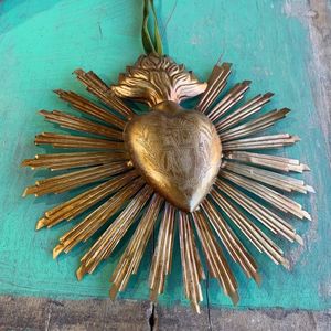 Ornement suspendu vintage en métal Cœur Sacré, fait main, décoration de festival, pendentif personnalisé pour sapin de Noël, décoration intérieure - Product Image 4