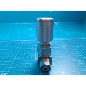 Swagelok SS-BNV51-DU-C Bellows-<b>Sealed</b> Pneumatic Valve Used As Is Legacy Semiconductor Equipment Parts - Product Image 4