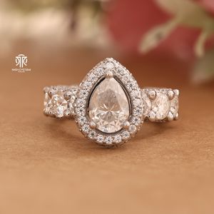 Anillo de Diamante Moissanita para Mujer, Diseño de Halo en Forma de Pera, Plata de Ley 925, Joyería Nupcial - Product Image 3