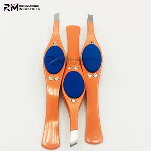 Pinzas para Cejas RMI Super Product de Nuevo Diseño, Pinzas para Cejas con Punta Angular Plateada, Juego de Pinzas para Cejas en Color Nude Brillante - Product Image 3