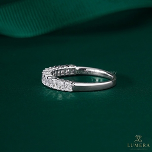 Anillo de Diamante VVS de Corte Radiante de 0.78 Quilates Disponible en Oro de 9k, 10k, 14k y 18k, Joyería Fina Minimalista para Regalo de Compromiso o Boda - Product Image 2