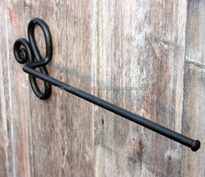 Portarrollos de papel higiénico de hierro montado en la pared para baños infantiles que garantiza un diseño resistente, seguro y fácil de usar. - Product Image 5