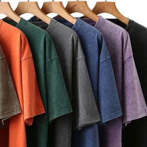 เสื้อยืดคอตตอน 100% ทรงโอเวอร์ไซส์ ลายกราฟิกแบบแอซิดวอช สำหรับผู้ชาย มีจำหน่าย - Product Image 2