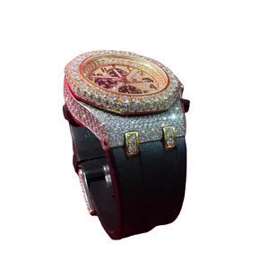 Reloj de Cuarzo de Lujo para Hombre, Correa de Acero Inoxidable, Resistente al Agua, Diseño con Cristales, Colores Personalizables - Product Image 1