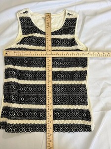 Débardeur de yoga en nylon haute élasticité sans coutures pour femme, respirant, idéal pour la course et les sports de plein air - Product Image 5