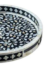Plateau de service et de rangement haut de gamme en nacre incrustée, mosaïque de coquillages irisés faite à la main, organisateur élégant pour repas et luxe - Product Image 3