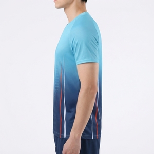 Maillot de sport athlétique pour homme à col ras du cou et manches courtes raglan, bleu dégradé, sublimé, anti-humidité - Product Image 6